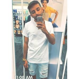 Meet your Posher, Bailey